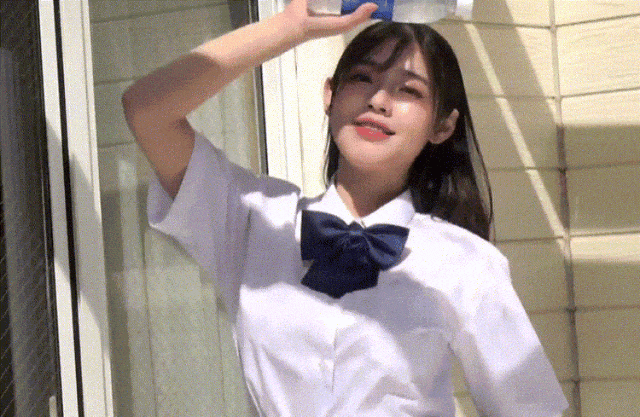c893a65d9f21a4bdfaf36eebb92b7912.gif