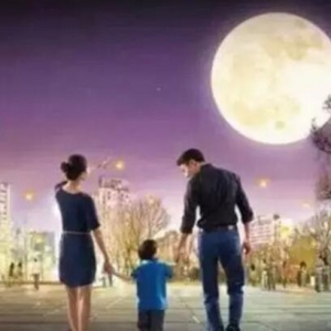 给那些独生子女多放几天年假吧！他们说：不敢死，不敢远嫁，特别想赚钱，因为爸妈只有 ...