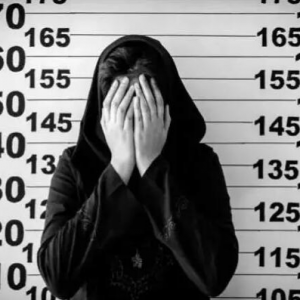 不能处死少女，女犯人在行刑前必须破身！直击伊朗神秘的女子监狱