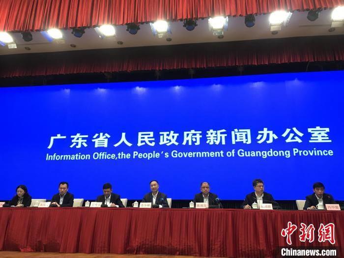 广东省卫健委：调整响应级别不代表拐点到来，切不可掉以轻心