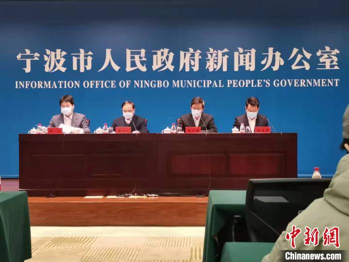 浙江宁波12名患者治愈出院 复工按照“七个严格”执行