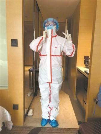 抗“疫”一线医生收到的家书：祝你捷报频传 早日归来