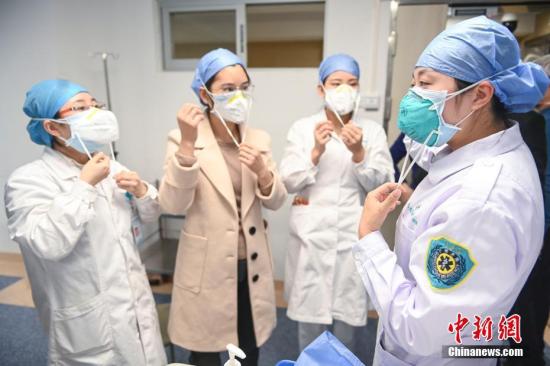 两部门：事业单位工资待遇向疫情防控一线人员倾斜