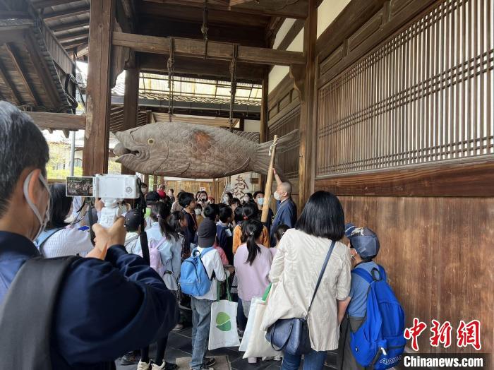 日本华人亲子研学团走进京都黄檗山万福寺