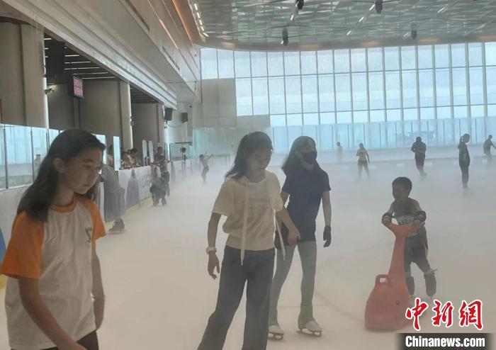 华裔少年结对上海小伙伴，感受原汁原味的海派生活