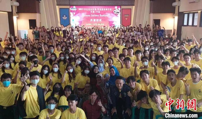 500余名印尼华裔青少年“中华文化 体验神奇宁夏”