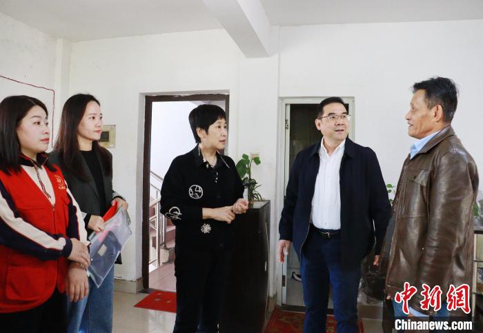 “慈善事业+为侨服务” 福建宁德积极扶助侨界困难群众