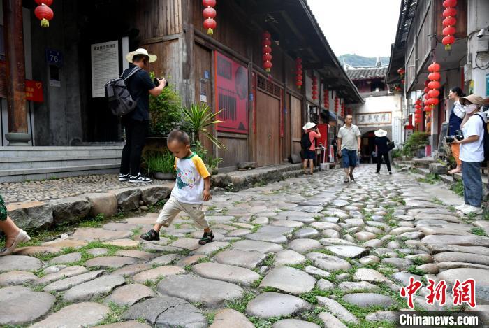 福建加强古厝古建筑保护利用 发挥福建侨台特点和优势