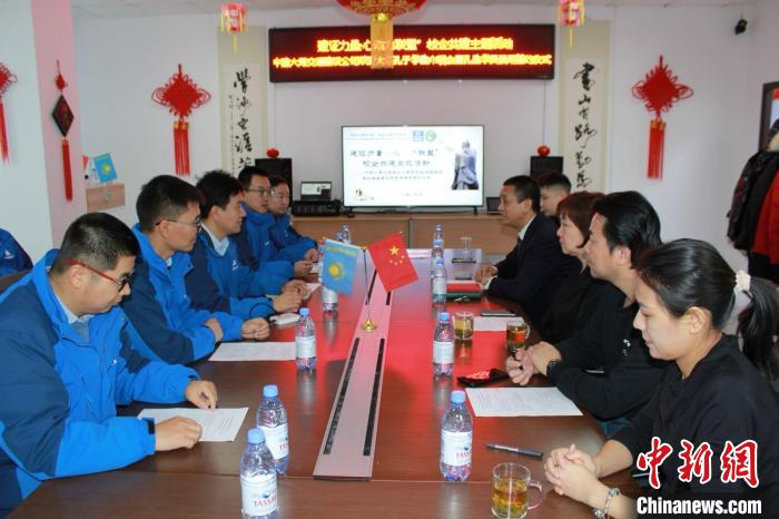 哈中校企“心动力联盟”为阿斯塔纳轻轨列车建设提速