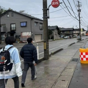 被困日本地震重灾区轮岛8名中国人两天两夜脱险记 华人志愿者驾车穿过熊出没的密林和海 ...