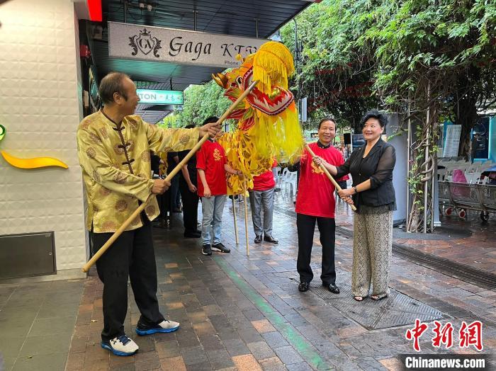 澳大利亚悉尼伊士活华人社区举办迎新春贺岁活动