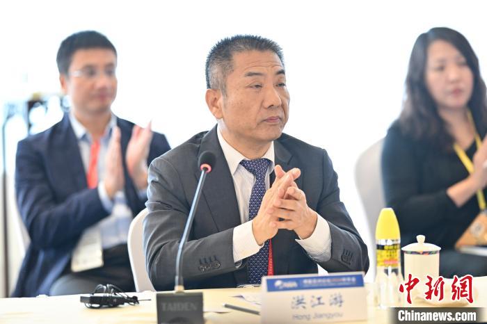 （聚焦博鳌）海南省侨商联合会会长：服务侨企共享自贸港新机遇