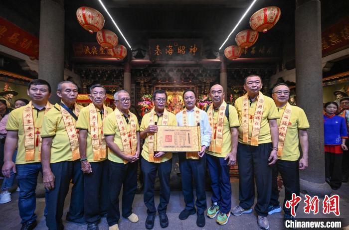 湄洲妈祖分灵印尼雅加达兴安会馆