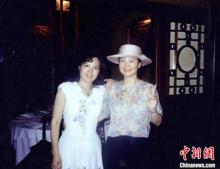海外侨胞怀念邓丽君：她用歌声“治愈”游子心