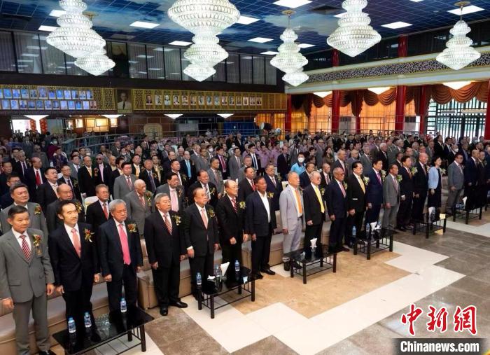 徐惠深续任泰国潮州会馆主席