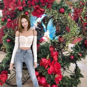 马来华人女儿不学中文，觉得中国落后，去北京旅游后瞬间血脉觉醒