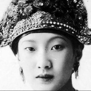 二战时期，此华人血统外国皇后，因厌恶日本遭打击，49岁客死异乡