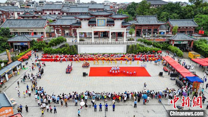 广西最大侨乡举行端午文化活动 与海外侨胞叙乡情