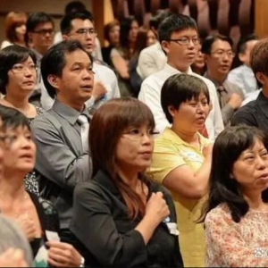 海外华人最多的十个国家，美国仅排第四，排第一的国家就在家门口