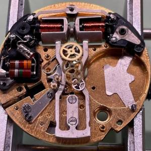 Why does my accutron 218 start and stop？